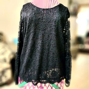 NWT Worthington Bell Sleeve Lace Top